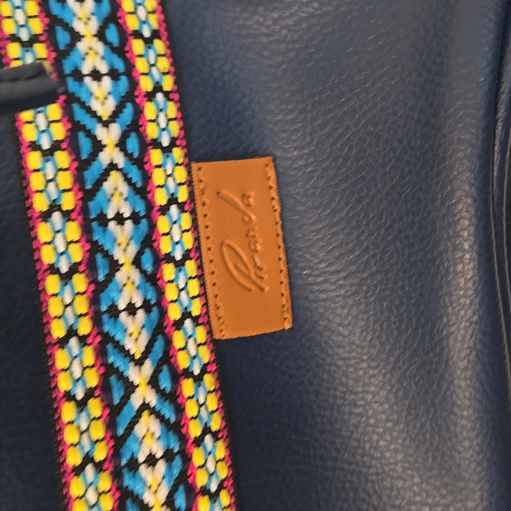 ⛱️Piranda Navy Blue Bag With Beautiful Embroidered Detailing - Picture 2 of 10